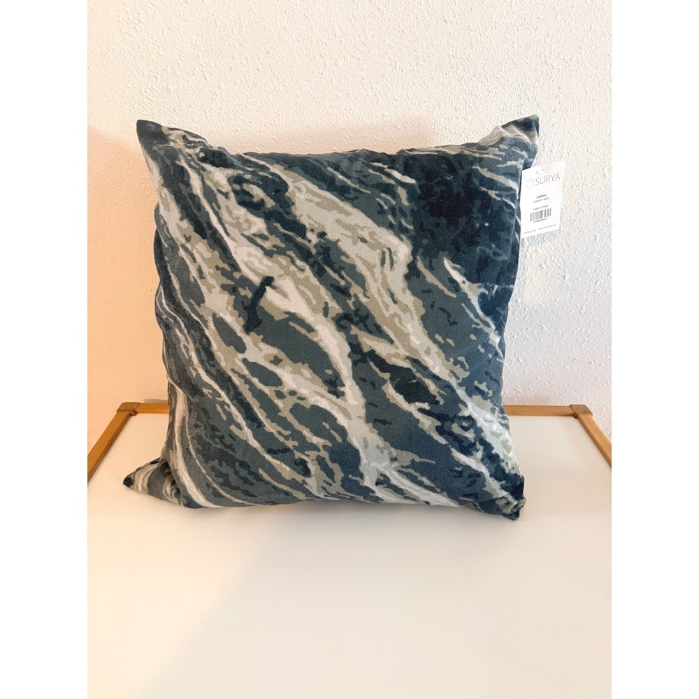 Surya Castillo Decorative Pillow‎ 18"x18"
